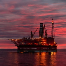 Москвичи познакомились с тем, как добывается арктическая нефть