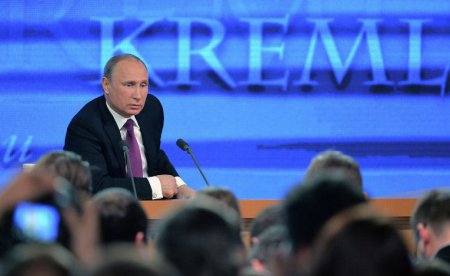 Путин объяснил, чем оппозиция отличается от "пятой колонны"