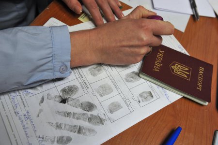 В 2015 году трудовые мигранты с Украины лишатся особого положения в России