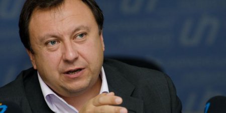 Депутат, жаловавшийся в МВД на российских пропагандистов, разыскивается Интерполом за изнасилование
