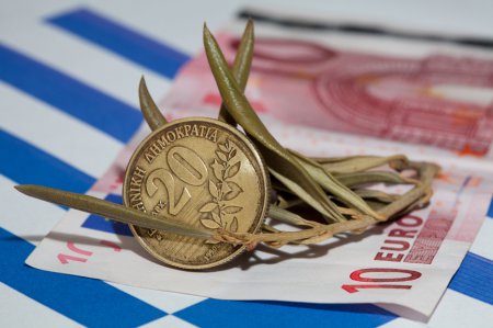 Жизнь после дефолта: что ждет Грецию после неплатежа в адрес МВФ