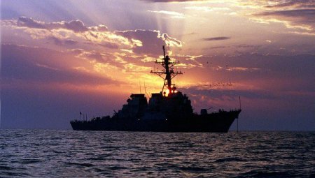 Китай призвал США не провоцировать напряженность в Южно-Китайском море