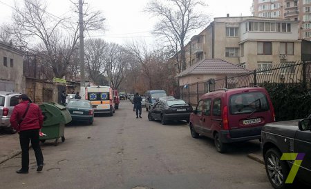 В Одессе военнослужащий ВСУ угрожал взорвать гранату (ФОТО, ОБНОВЛЕНО)