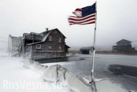 Самая опасная снежная буря века унесла жизни 10 американцев (ФОТО, ВИДЕО)