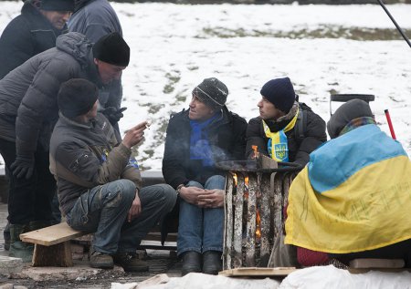 Экономическое «чудо» Украины: чтобы выжить, надо воровать еду возле магазинов
