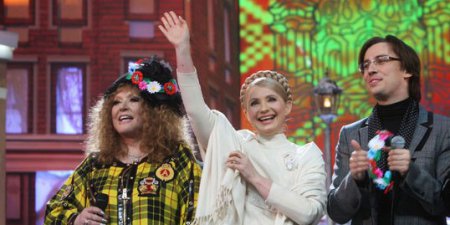 Алла Пугачева предложила Юлии Тимошенко спеть дуэтом