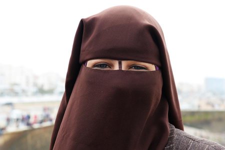 Звёзды Востока: женщины-парламентарии медленно покоряют исламский мир