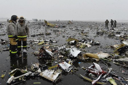 Сильный ветер, ошибка пилотов: эксперты сообщили RT версии крушения Boeing в Ростове-на-Дону