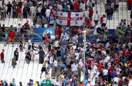 УЕФА грозит России и Англии исключением из Чемпионата Европы