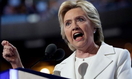 Что случилось с отношением американских СМИ к Хиллари Клинтон?