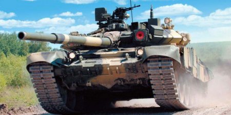 Минобороны Индии одобрило закупку у России 464 танков Т-90