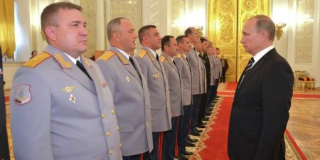 Путин уволил силовиков, нарушивших его запрет избираться в РАН