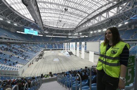 И тест, и драйв: первые посетители осмотрели Крестовский стадион в Санкт-Петербурге