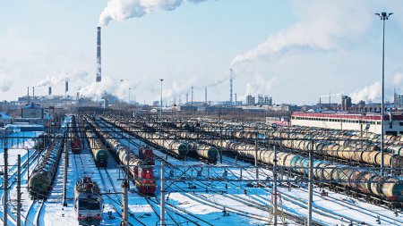 Поставить на поток: использует ли Минск новый шанс разрешить нефтегазовый спор с Москвой