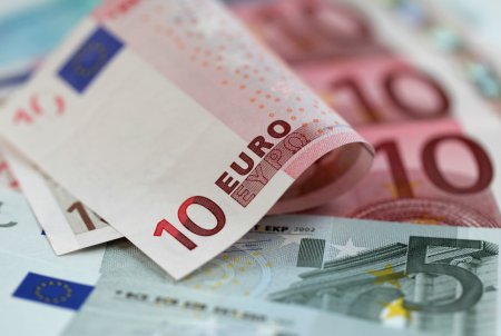 НБУ: Блокада не окажет большого влияния на валютный курс