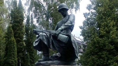 Во Львовской области повредили два памятника