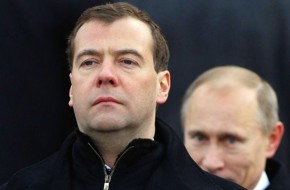 «Медведев — чемодан без ручки»: уволит ли Путин премьера-рекордсмена