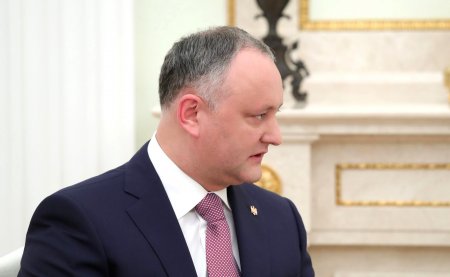 «Гораздо хуже санкций США»: Кремль отреагировал на объявление Рогозина персоной нон грата в Молдавии