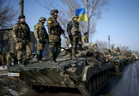 Дайте денег, тогда не будем арсеналы взрывать — Минобороны Украины