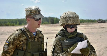 Правительственные агенты и военные: кто и зачем учит русский язык на Западе