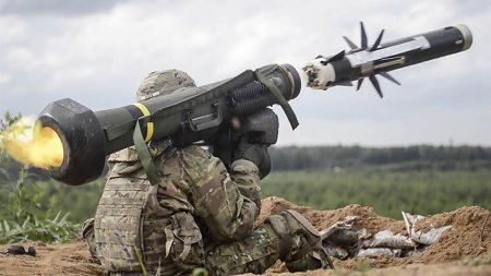 Трамп планирует одобрить поставки противотанковых ракетных комплексов в Украину