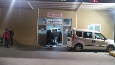 На юге Турции мужчина открыл стрельбу по школьникам