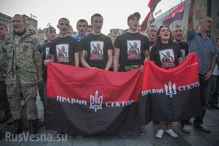 Правый сектор призвал к расправам с «пророссийской сволочью»