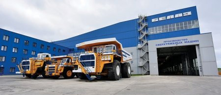 Уральский завод и БелАЗ провели запуск первого двигателя новой серии
