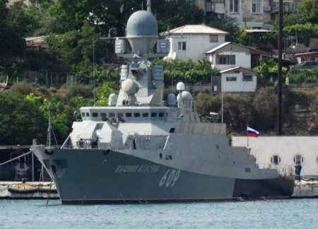 Россия отправит в Средиземное море новейший корабль с ракетами "Калибр"