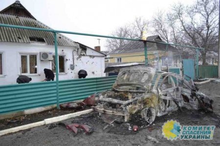 Обстрелами ВСУ повреждено остекление жилого дома в Докучаевске