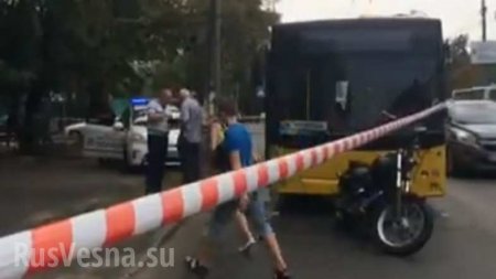В Киеве мотоциклист расстрелял водителя автобуса (ФОТО)