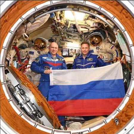 Космонавт-джедай из Екатеринбурга сыграл в теннис на орбите