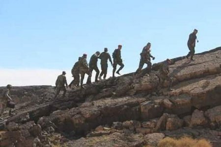 Российские военные специалисты на вулканическом плато Ас-Сафа