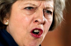 Почему Тереза Мэй сорвала голосование по Брекситу?
