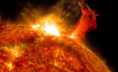 «Встреча Нового года отменяется?»: Солнце готовит землянам неприятный сюрприз - ученые