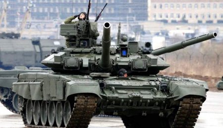 Огневая мощь и долговечность: Т-90С признан лучшим танком десятилетия