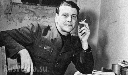 Учиться у нацистов: Командир украинских морпехов повесил на стену портрет любимчика Гитлера (ФОТО)