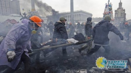 Азаров призвал украинцев задуматься: Если бы следы убийств на "майдане" вели к Януковичу действующий режим давно бы устроил на этот счет показательный процесс