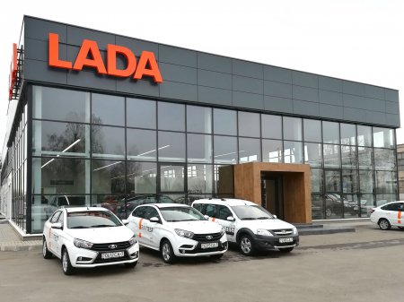 В Беларуси открыт новый автоцентр Lada