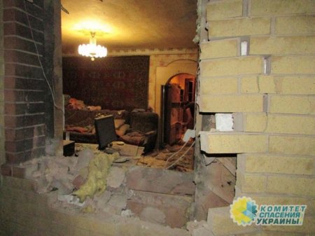 Каратели бьют по Донецку, Горловке и Докучаевску – повреждено 14 домов, ранена пожилая мирная жительница
