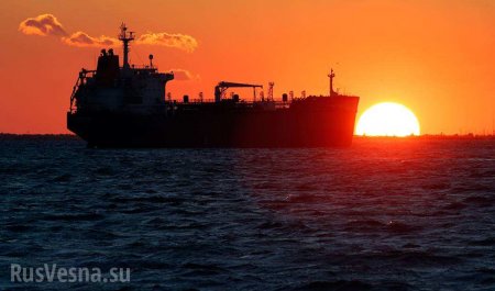 В Совфеде прокомментировали получение Украиной первой партии нефти из США