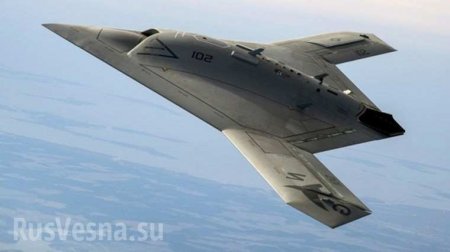 Ударные «Охотники» в связке с Су-57: Россия прилагает титанические усилия, чтобы догнать США
