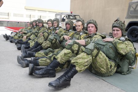 Белорусские военные прибыли в Россию на учения