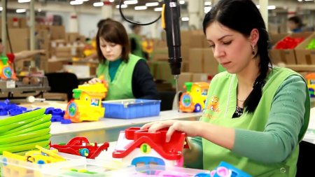 Белорусская компания открыла в России производство игрушек