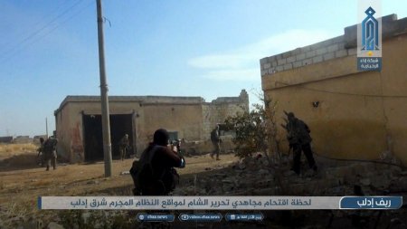 Исламисты организовали масштабное наступление на востоке Идлиба