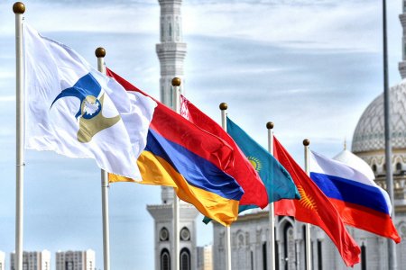 Узбекистан за словом в ЕАЭС не полезет