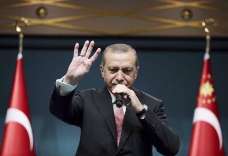 Эрдоган достал наган