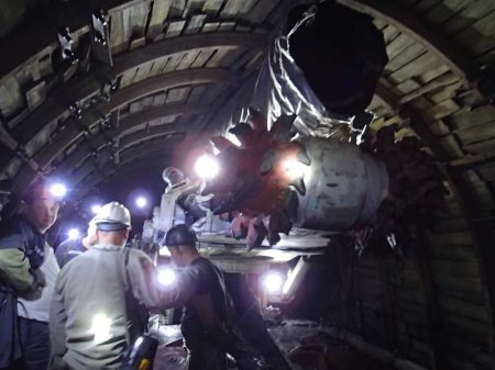 Смертельная трагедия в Кузбассе: угольная масса обрушилась в шахте