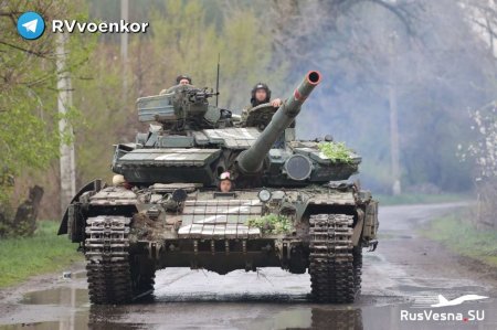Наступление продолжается: танки «Отважных» атакуют на фронте у Сватово-Кременной (ВИДЕО)