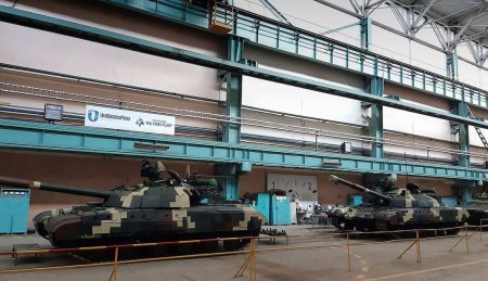 Германия планирует построить на Украине танковый завод
